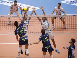 Cev Cup : Arkas Spor: 0 - Valsa Group Modena: 3