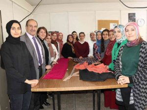 Vanlı Kadınlar Hem Kurslarıyla Daha Mutlu