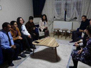 Fransa Ve Romanyalı Öğrenciler Vanlı Ailelere Misafir Oldu