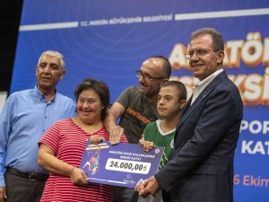 Mersin’de Amatör Spor Kulüplerine 4 Milyon 354 Bin Lira Nakdi Destek