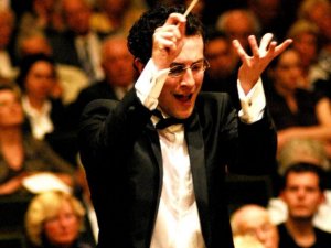 Bursa Bölge Devlet Senfoni Orkestrası’ndan "Türkiye-fransa Dostluk Konseri"