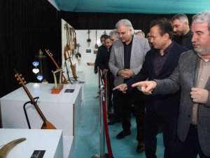 Türk Dünyası’nın Geleneksel Halk Çalgıları Tuzla’da Sergileniyor