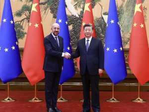 Çin Devlet Başkanı Xi: “Ukrayna Krizinin Siyasi Yollarla Çözülmesi Tüm Ülkelerin Ortak Çıkarına”