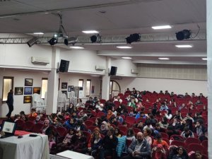 Burhaniye’de Sporcu Sağlığı Semineri Düzenlendi