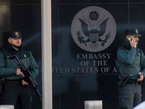 Abd’nin Madrid Büyükelçiliğinde Şüpheli Zarf Alarmı