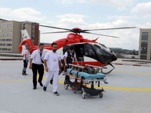 Bakan Koca: “Helikopter Ambulanslarla Bu Yıl Toplam 2 Bin 330 Hastamız Nakledildi”