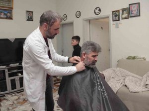 Tatvan Belediyesinden Evde Ücretsiz Kuaför Hizmeti