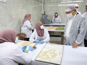 Vali Çiçek’ten Develi Ziyareti