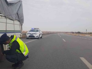 Ereğli’de Jandarmadan Kış Lastiği Denetimi