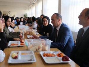 Bingöl’de 10 Bin Öğrenci, Ücretsiz Yemek Hizmetinden Faydalanıyor
