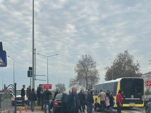 Trabzon’da Yaya Geçinde Kaza: 2 Yaralı