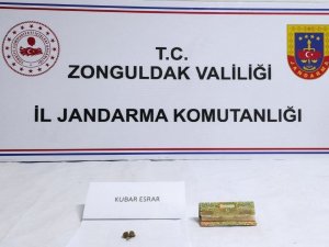 Jandarma Ekiplerince Uyuşturucu Operasyonu