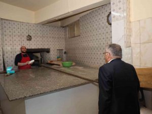 Başkan Büyükkılıç, Bünyan’da Büyükşehir’in Çalışmalarını Denetledi, Esnafla Buluştu