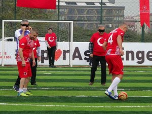 Görme Engelli Sporcular İle Protokol Arasında Futbol Maçı Oynandı