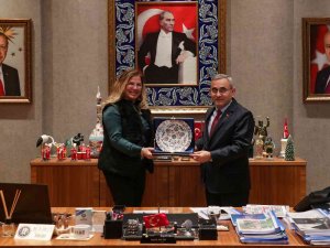 "Kütahya, Tarih Ve Kültürel Geçmişi Çok Zengin Bir İlimiz"