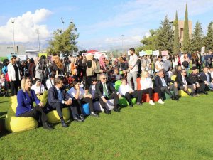 Akdeniz Üniversitesi’nde, ’Sevginle Engel Yok Spor Kültür Ve Sanat Şenliği’ Düzenlendi