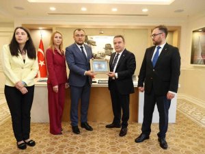 Ukrayna Büyükelçisinden Başkan Böcek’e Ziyaret