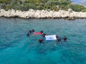 Öğrenciler Su Altı Arkeolojisi Eğitimini Almaya Başladı