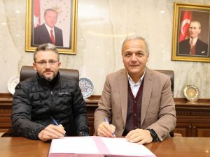 Suluova’nın ‘Yaşam Merkezi’ İçin İmzalar Atıldı