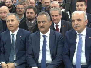 Bakan Özer: “Garibanın Derdi İle Hemhal Oluyor Gibi Görünenler, Arkasını Kazıdığınız Zaman Başörtüsü Yasakçısı Çıkıyor”