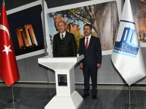 Milli Savunma Bakanı Akar, Çanakkale Valiliğini Ziyaret Etti