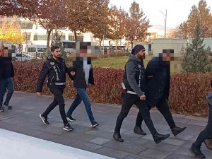 Kırşehir Emniyeti’nin Uyuşturucu Operasyonunda 5 Kişi Tutuklandı
