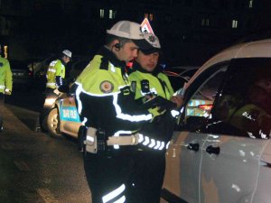 Trafikçilerden Asayiş Destekli Alkol Uygulaması