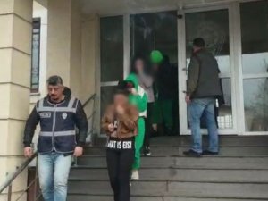 6 Adrese Eş Zamanlı Fuhuş Operasyonu: 2 Kişi Tutuklandı