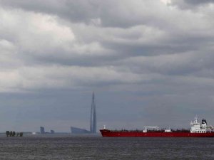 Ab, G7 Ve Avustralya, Rus Petrolüne Tavan Fiyat Uygulamasını Kabul Etti