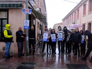 Engelli Tuvaletlerini Mercek Altına Aldılar