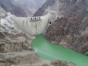 Yusufeli Barajı’nda Su Seviyesi Yükselmeye Devam Ediyor