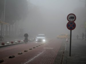 Kula Yoğun Sisin Etkisi Altında