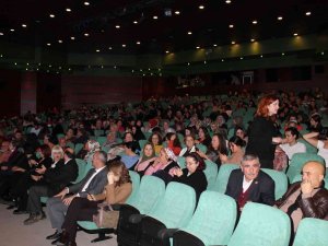 Kadın Yönetmenlerin Sinematografik Çekimleri Ödülleri De Beraberinde Getirdi