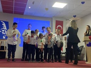 3 Aralık Dünya Engelliler Gününde Farkındalık Etkinliği Düzenlendi