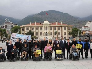 Manisa’da Dünya Engelliler Günü Etkinlikleri Gerçekleştirildi