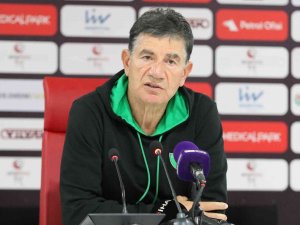 Giray Bulak: “Elimizin Kolumuzun Bağlı Olduğu Bir Lig Oynuyoruz”