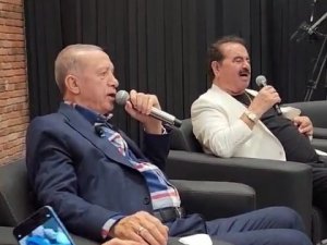 Cumhurbaşkanı Erdoğan, İ̇brahim Tatlıses İle Birlikte Türkü Söyledi
