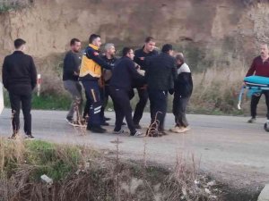 Batman’da Otomobil Tarlaya Uçtu: 4 Yaralı