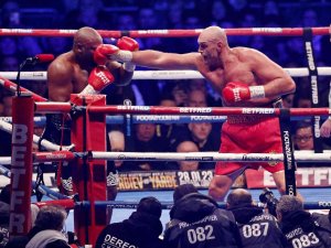 Tyson Fury, Derek Chisora’yı Devirdi Ve Wbc Ağır Sıklet Kemerini Korudu