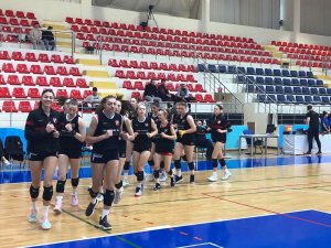 Karşıyaka Voleybol’da Düşüş Devam Ediyor