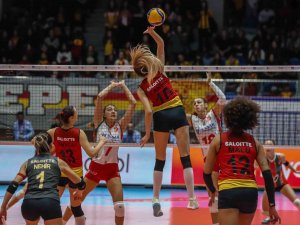 Göztepe Voleybol, Deplasmanda Lideri Devirdi