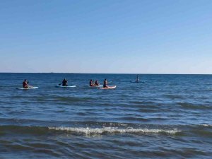 Antalya’da Balık Havuzunun Patladığı Söylentisi Üzerine Vatandaşlar Sahile Koştu