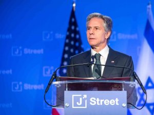 Blinken: "(Filistin-i̇srail İhtilafı) İ̇ki Devletli Çözüm Umutlarını Baltalayan Her Türlü Eyleme Karşı Çıkmaya Devam Edeceğiz”