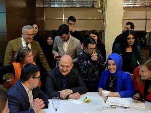 Bakan Soylu, Engelli Vatandaşlar Ve Aileleriyle Bir Araya Geldi