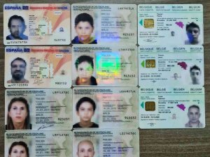 Kaçmaya Çalışan Fetö Üyeleri Yurt Dışı Kimlikleriyle Yakalandı