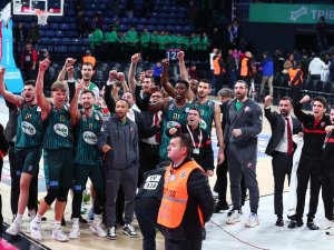 Pınar Karşıyaka’dan Önemli Galibiyet