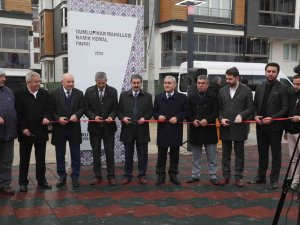 Kütahya’da Yapımı Tamamlanan Namık Kemal Parkı Hizmete Sunuldu