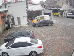 İ̇stanbul’daki Tramvay Kazası Güvenlik Kamerasına Yansıdı