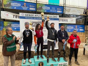 İ̇skender İle Şampiyonluğa Koştu