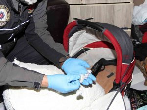 Süleyman Soylu’nun Yönettiği Operasyonda Uyuşturucular Bebek Pusetinden Çıktı